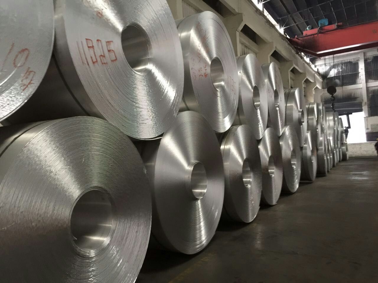 Алюминий легкий сплав. Shandong Nanshan Aluminum co. Ltd. Алюминиевый сплав. Сплавы алюминия. Высокопрочный алюминий.