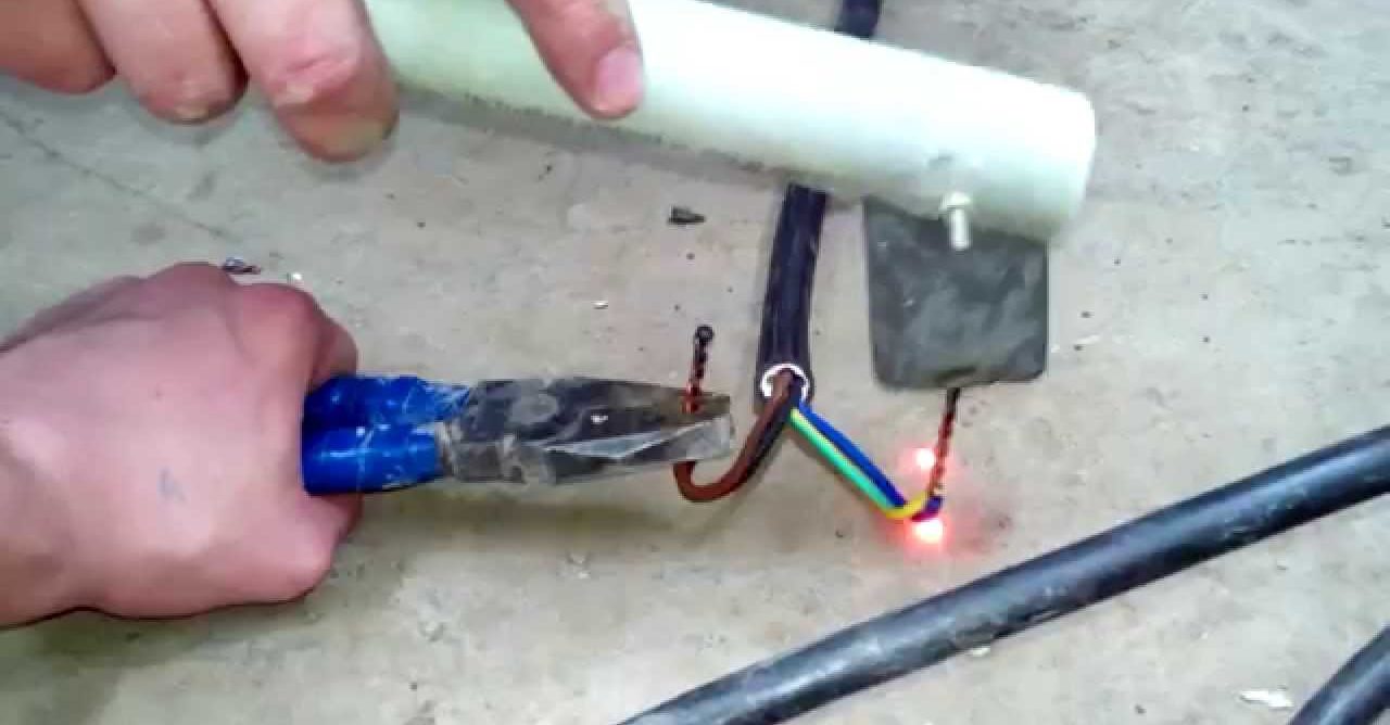 Сварка медных проводов инверторным аппаратом с использованием угольных и графитовых электродов