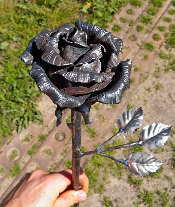 Кованая роза своими руками: чертежи, как сделать кованый лепесток