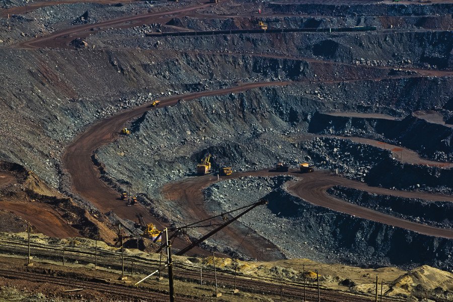 Железная руда - свойства, происхождение, добыча и применение