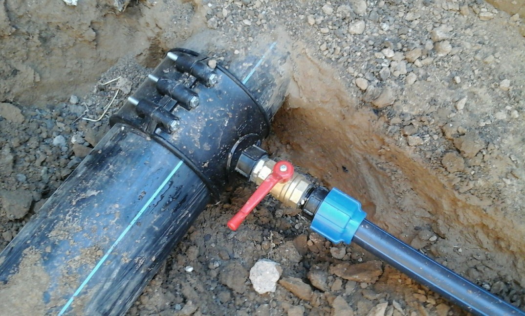 Как врезаться в пластиковую водопроводную трубу